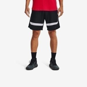 NWT. UNDER ARMOUR Baseline Performance Shorts